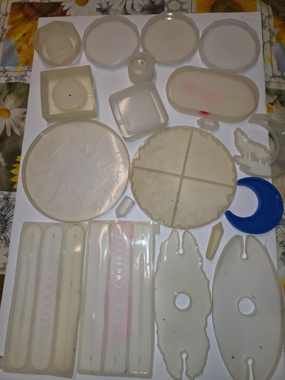 Cream Silicone Mold Set for Home Party Supplies - Unbranded